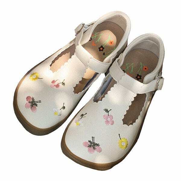 Cottagecore Aesthetic Embroidery Sandals for Y2K Fashion, Street Style, and Rave Outfits