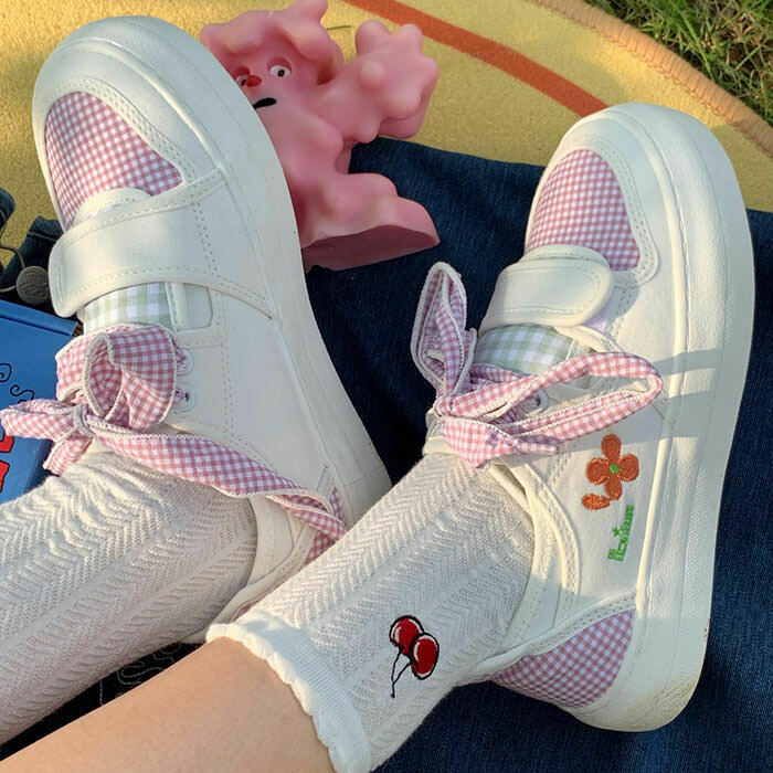 Cottagecore Aesthetic Gingham Sneakers for Y2K Style and Winter Outfits - Trendy Footwear
